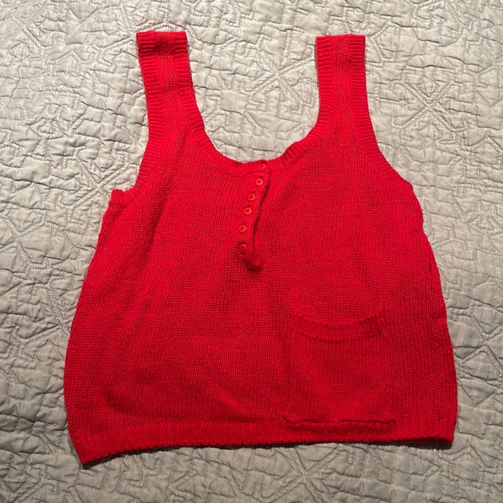 Red knitted tank top sweater